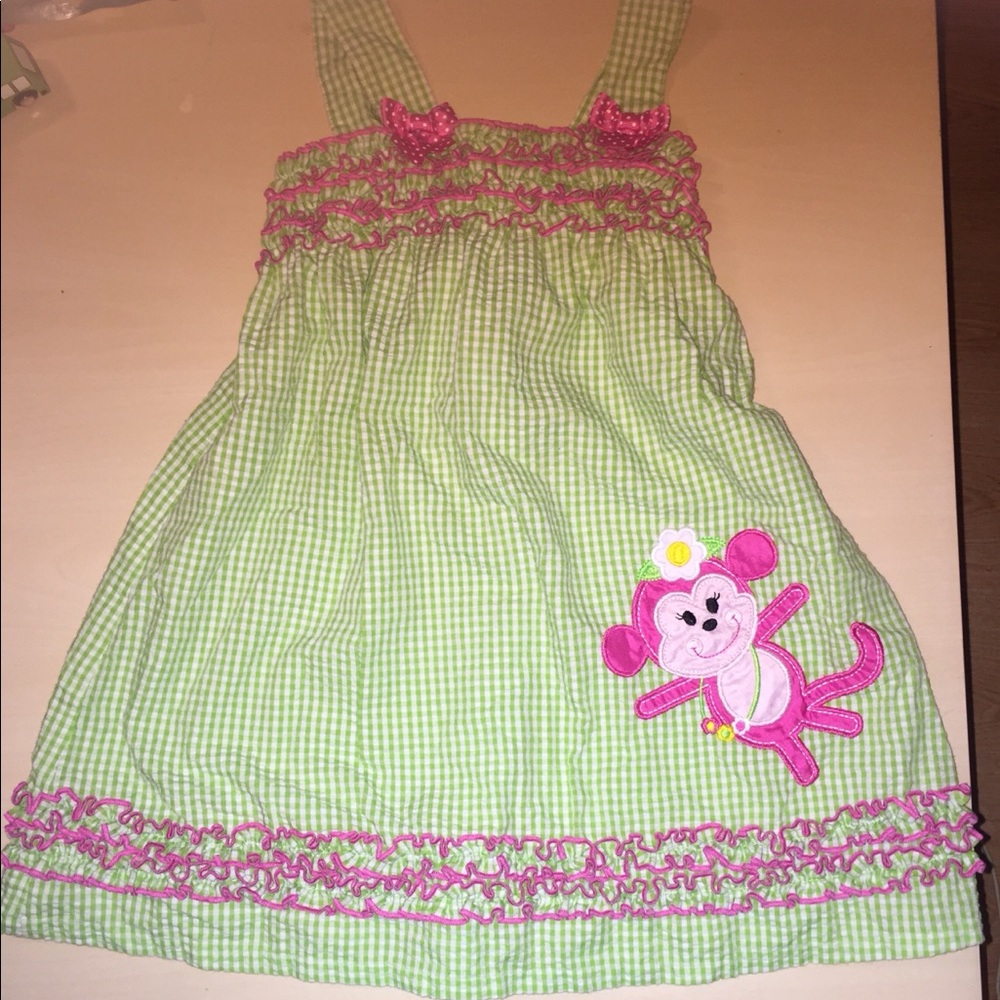 Girls dress